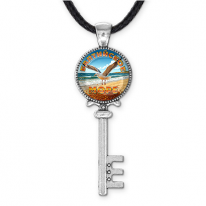 C0328043 Кулон ключ, цвет серебро, со шнурком, Балтийское море