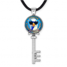 C0510043 Кулон ключ, цвет серебро, со шнурком, Отдыхаю в Краснодарском крае
