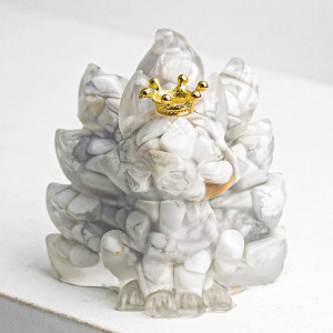 K726647110909-09 Фигурка из смолы с камнями