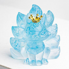 K726647110909-19 Фигурка из смолы с камнями