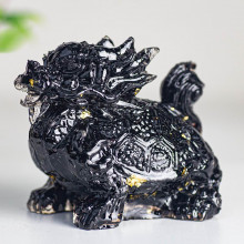 K726818787898-07 Фигурка из смолы с камнями