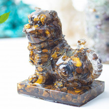 K901065704624-06 Фигурка из смолы с камнями