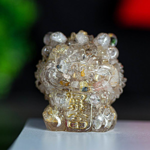 K940090435797-19 Фигурка из смолы с камнями